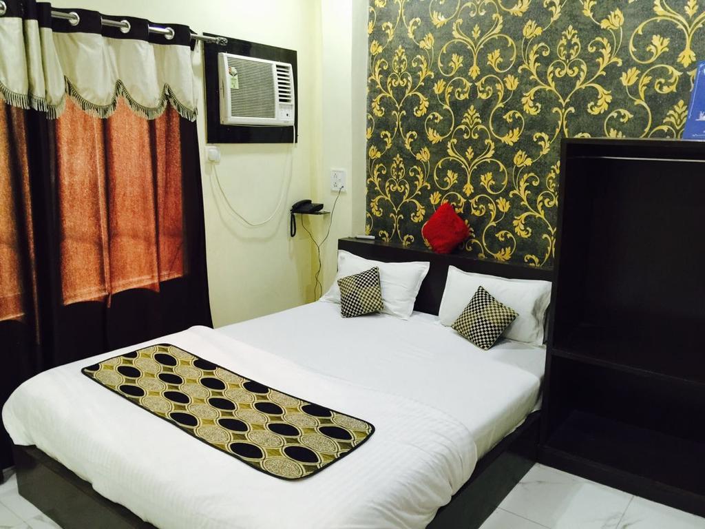 Hotel Divine Inn Varanasi Esterno foto
